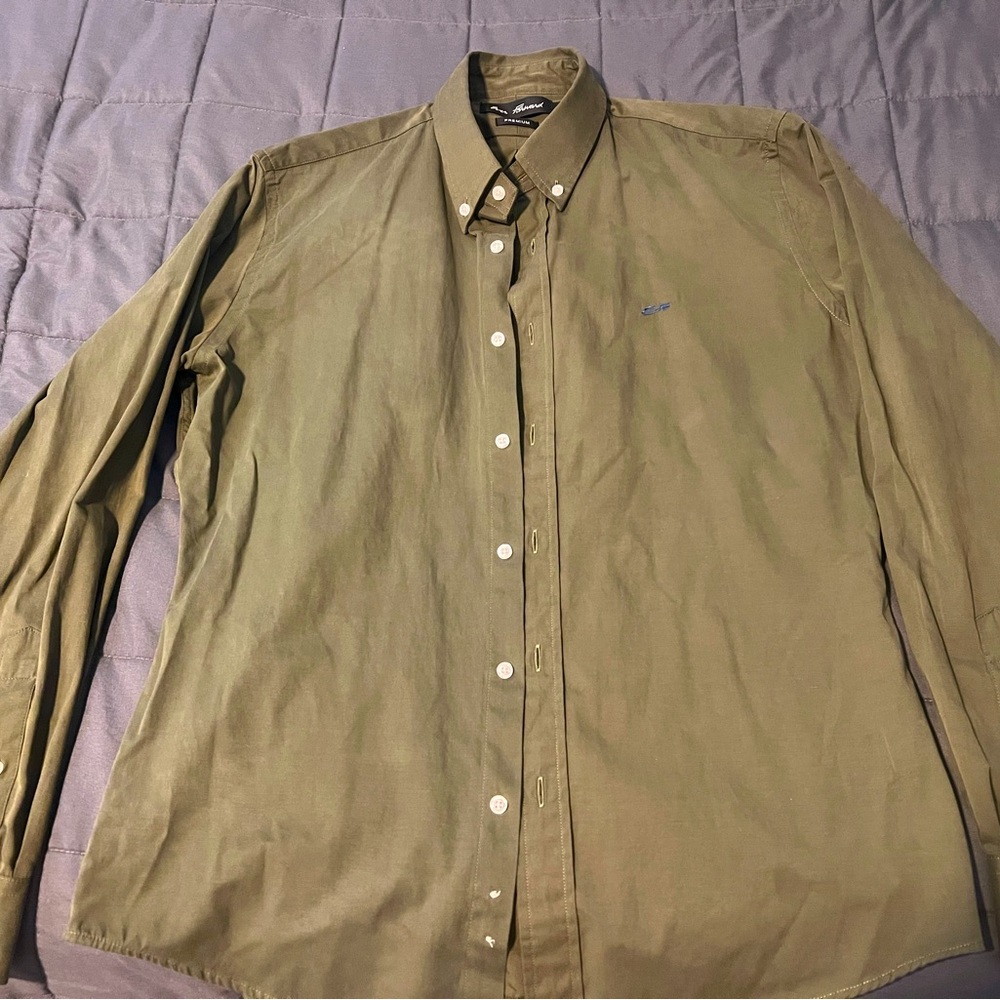 Small green oxford shirt